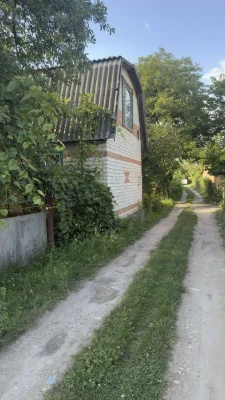 Продам компактну дачу р-н провулок  Кизиловий
