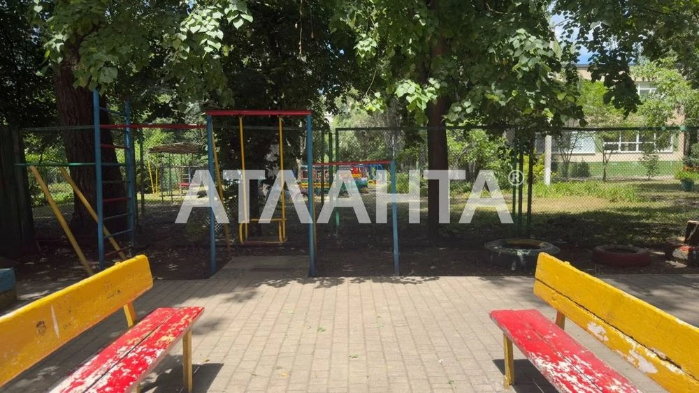 3-room apartment on Tairova/Glushko
