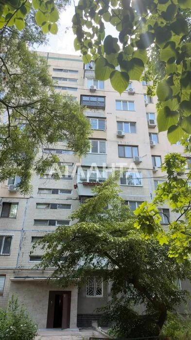 3-room apartment on Tairova/Glushko