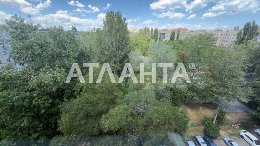 3-room apartment on Tairova/Glushko