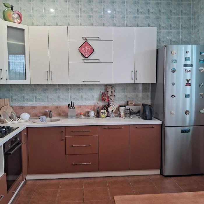 Продам 2 поверховий капітальний будинок Баварія