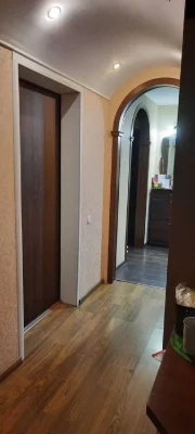 G9 Терміново продам 1/2 будинку у районі Локомотив!
