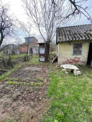 Продам дачу в мальовничому місці, 6 соток, рівна ділянка, са