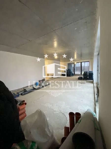 Продам Новый коттедж в элитном, закрытом кг район Лесопарка,