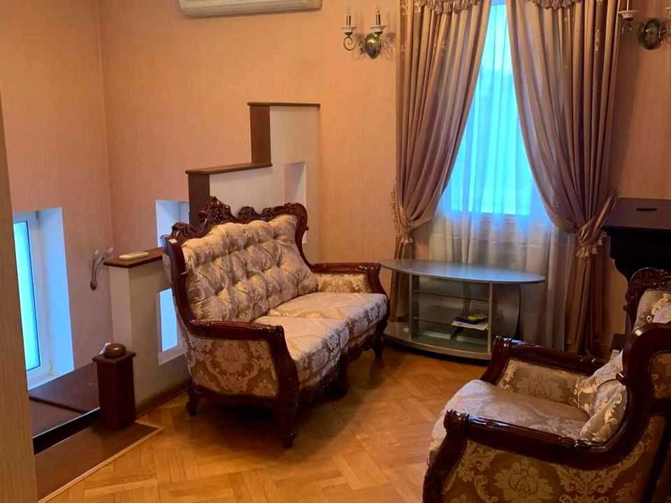 Будинок. Харків, Дмитра Антоненка вул. (Мінська)