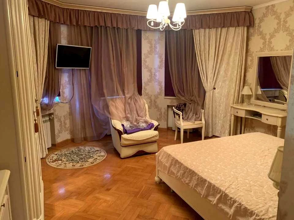 Будинок. Харків, Дмитра Антоненка вул. (Мінська)