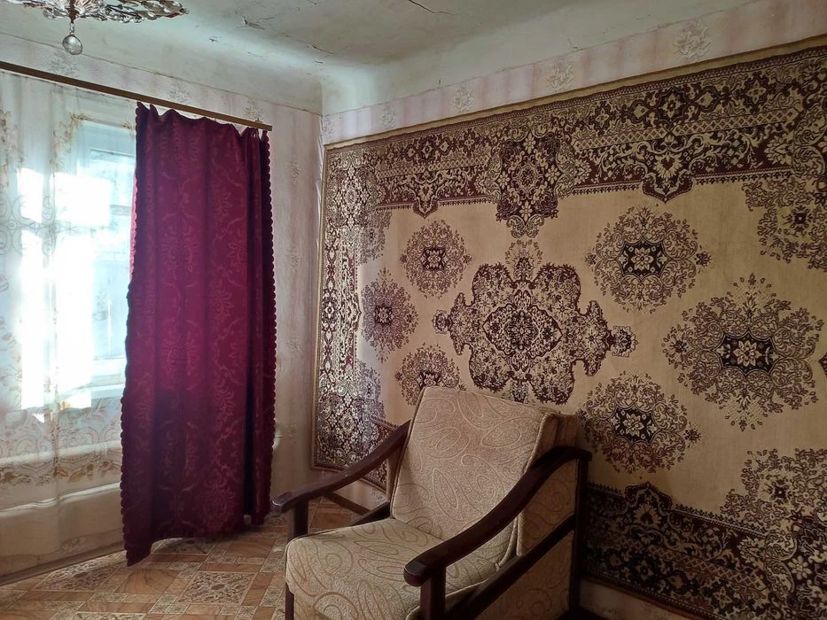 Продаж частини будинку зі своїм двором/Холодна Гора