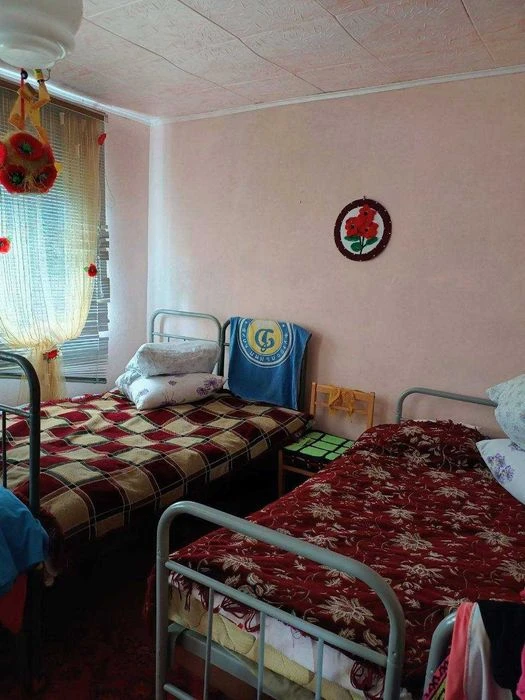 Продам дачний будинок із земельною ділянкою на «Світанку« («