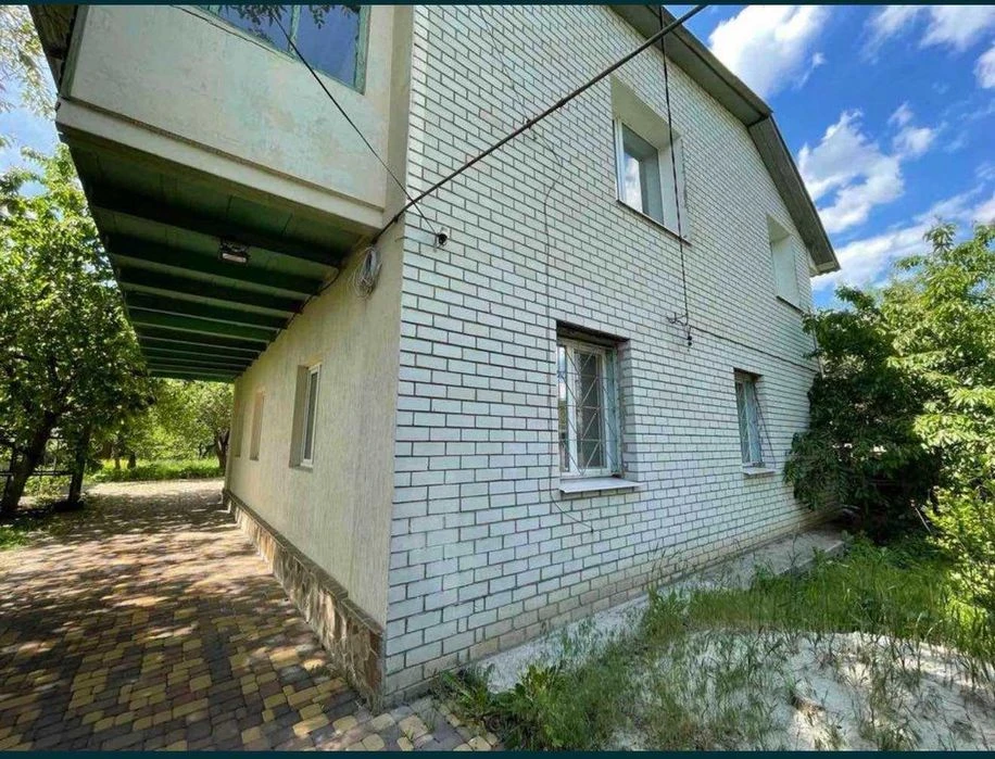 Продам дом в хорошем тихом месте
