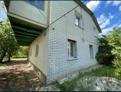 Продам дом в хорошем тихом месте