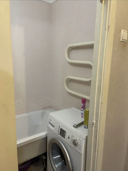 For sale 1 room apartment, Yuviveyny St., Khortytskyi district