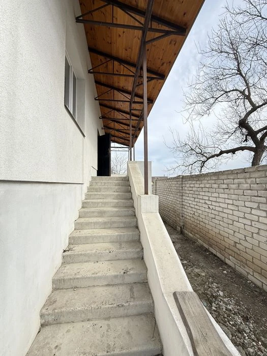Продам двухэтажный дом, ул. Суворова (Татлина), 330 м2,