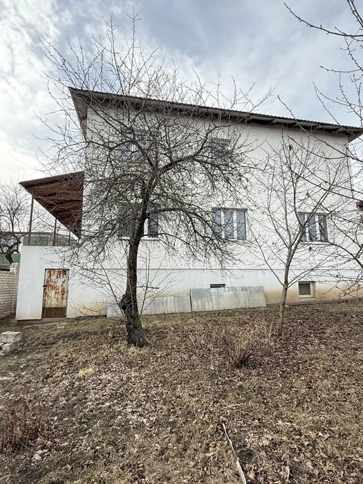 Продам двухэтажный дом, ул. Суворова (Татлина), 330 м2,