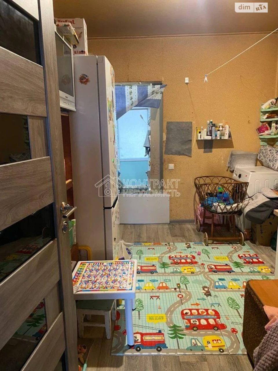 Продаж Частина будинку Основа