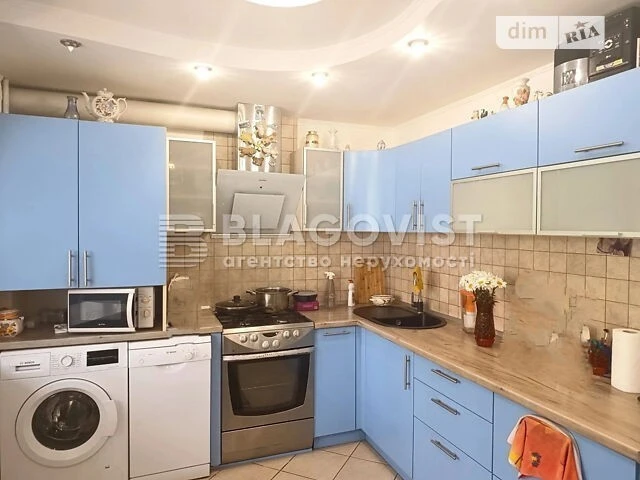 Продаж 2к квартири 68.2 кв. м на вул. Глібова 7 • ID 3461626