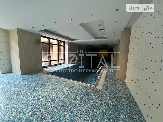 For sale 4-room apartment 269 sq. m. on Ivan Franko St. 4B • ID 34