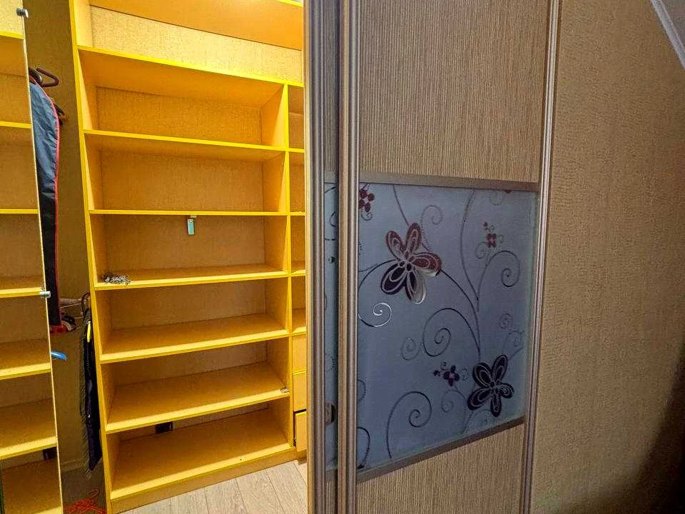 Будинок. Харків, Фестивальна вул.