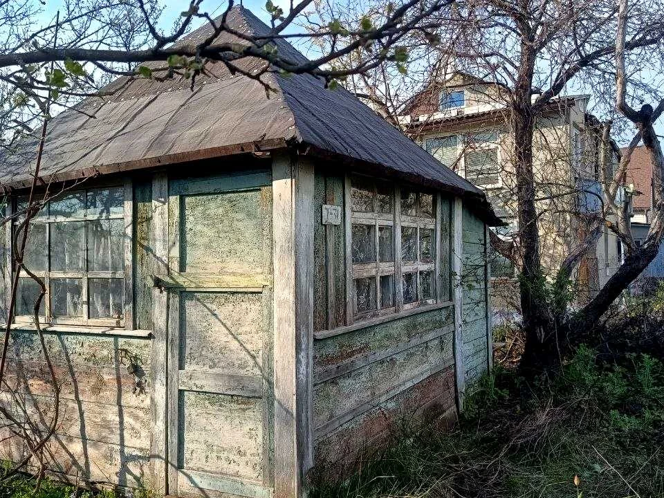 Ділянка. Харків, Тракторобудівників просп.