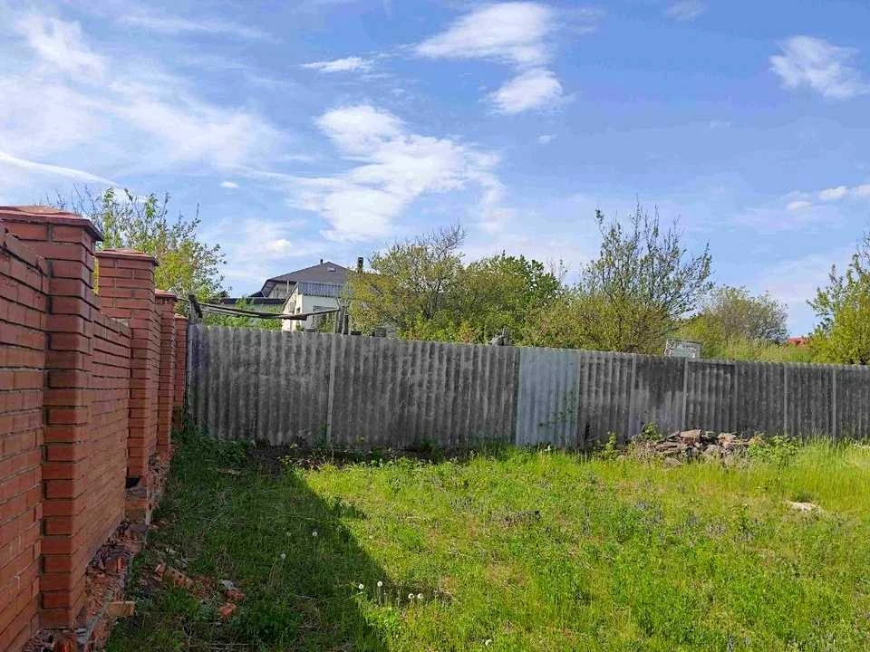 Ділянка. Харків, Ньютона вул.