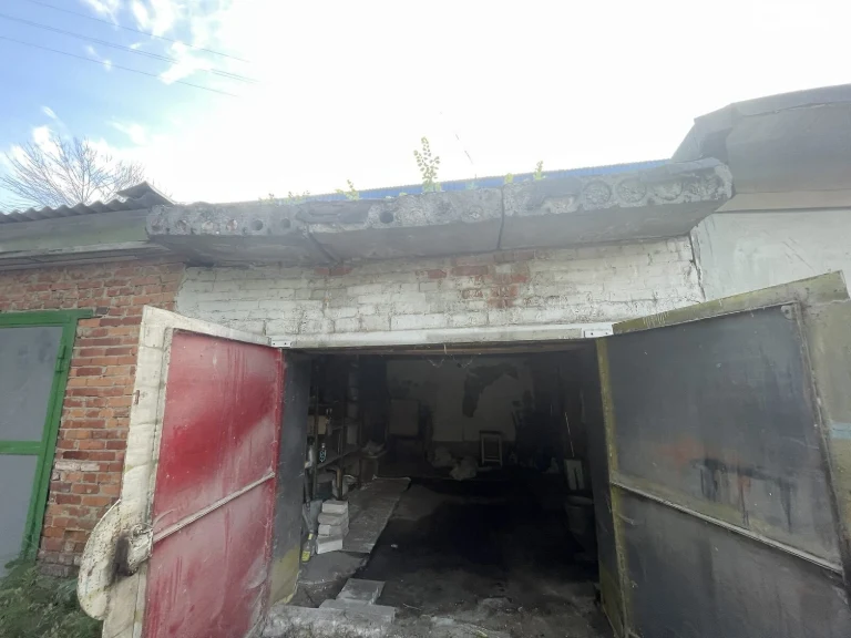 Продаж Окремий гараж Новобаварський