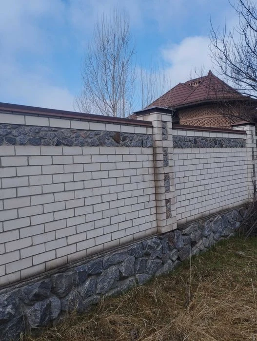 Продам участок приватизированный  10 соток