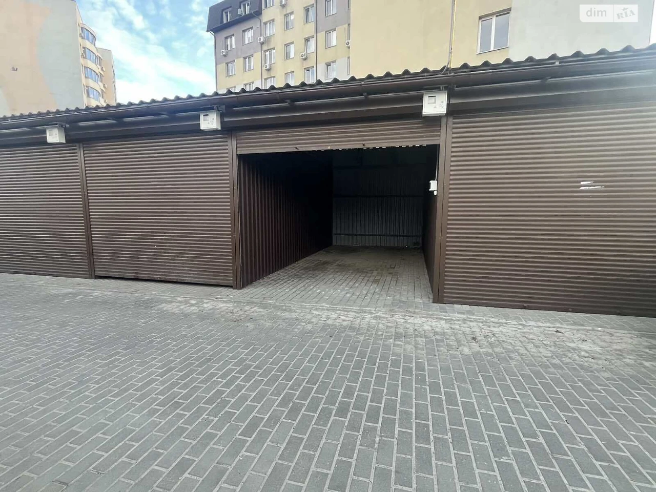 Продаж Окремий гараж