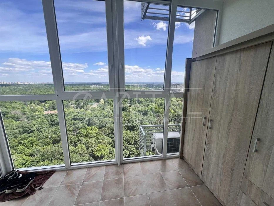 For sale 2-room apartment in the Teremky residential complex Feofaniya Lis