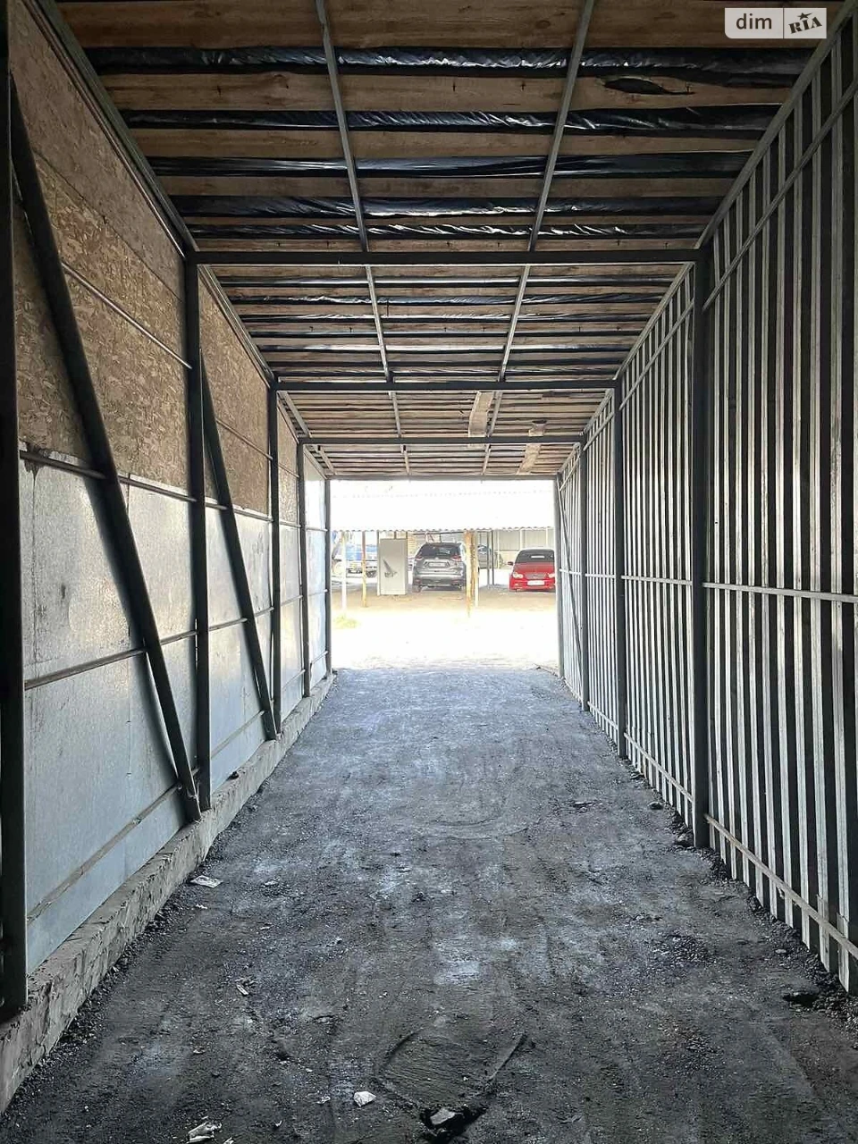 Продаж Місце в гаражному кооперативі Нові Дома