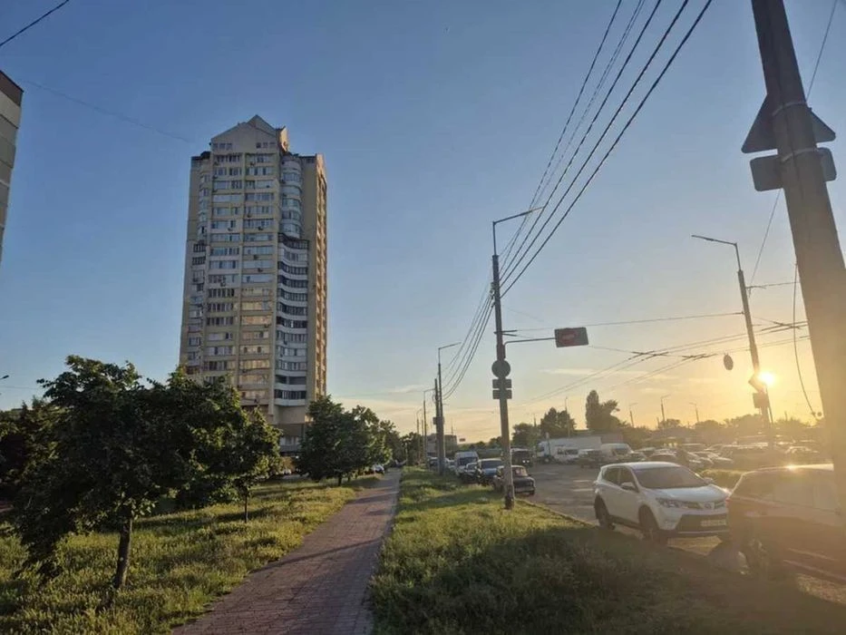 Продаж Квартири Набережна Оболонь парк Наталка ВИДОВА 3 к