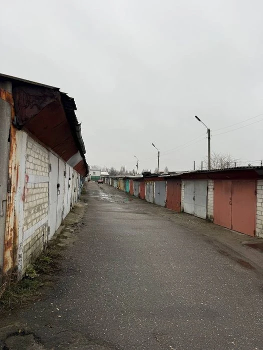 Продам  гараж на Нових Будинках