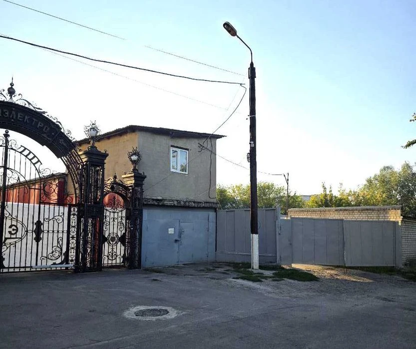 OS4 Продам жб гараж Сергеевская 27 метро Киевская В подарок