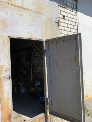 Продам подвійний бокс-гараж на Олексіївці з підвальним примі