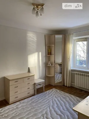 Продаж 1к квартири 30 кв. м на вул. Оріхуватська 11 • ID 347