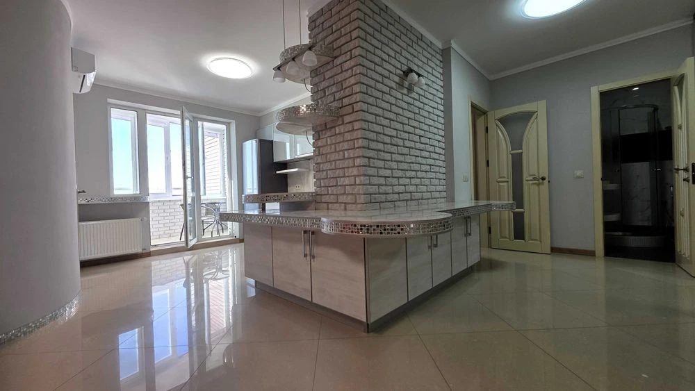 Продаж 3-кімнатної квартири 78 м² | вул. Героїв полку Азов,