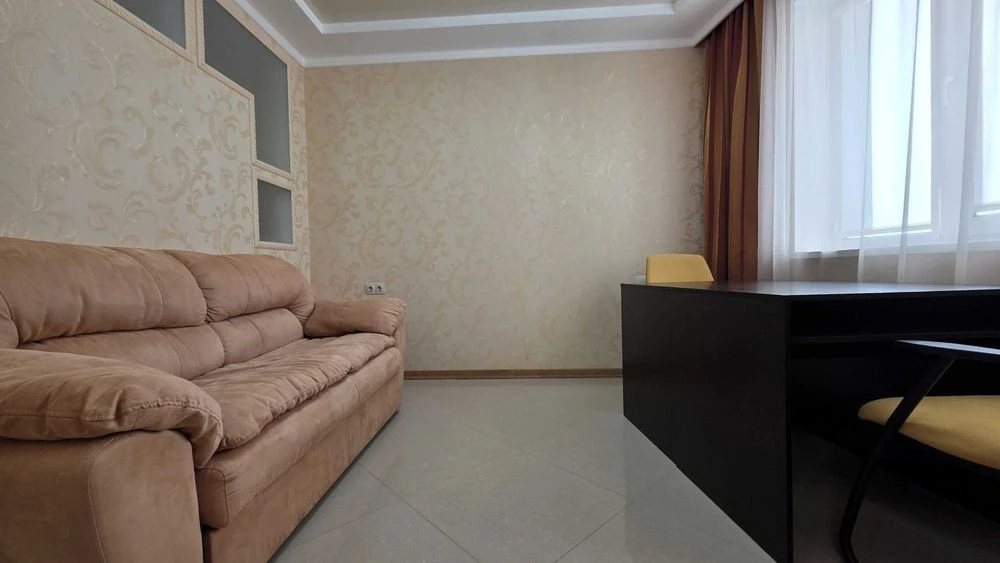 Продаж 3-кімнатної квартири 78 м² | вул. Героїв полку Азов,