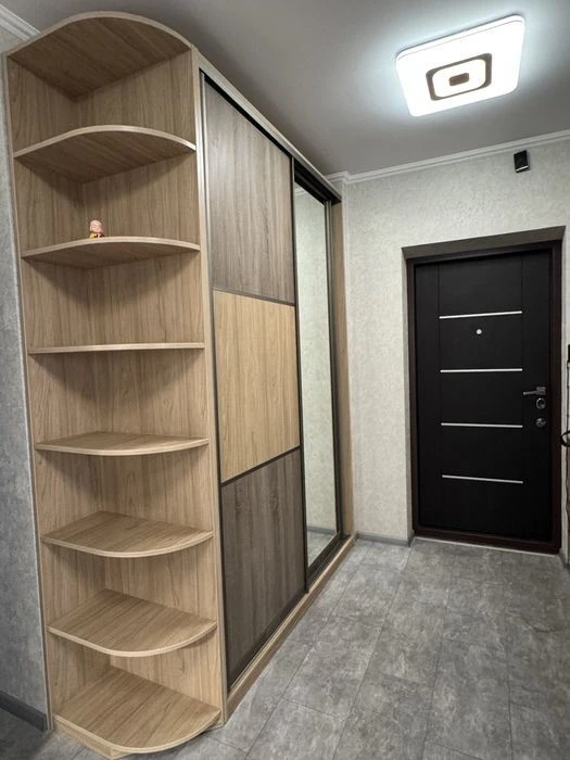 Продаж 3 кімнатна квартира вул. Максимовича 3 г ЖК 4 Сезони