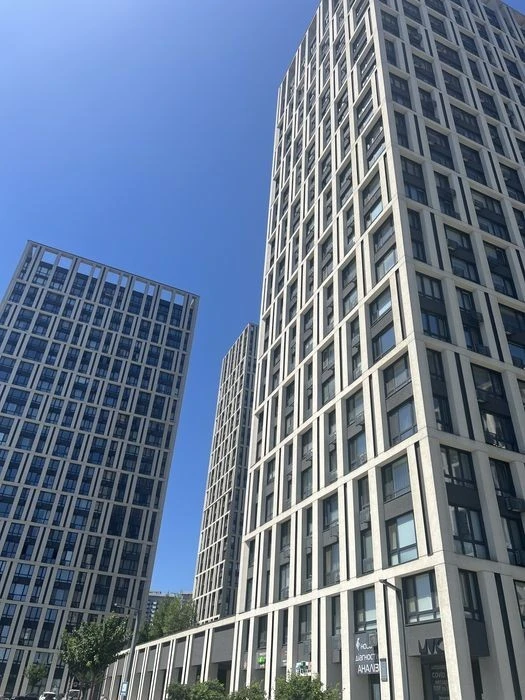 Метро Славутич | Квартира 106,2 м² | Переобладнана у 3 окрем