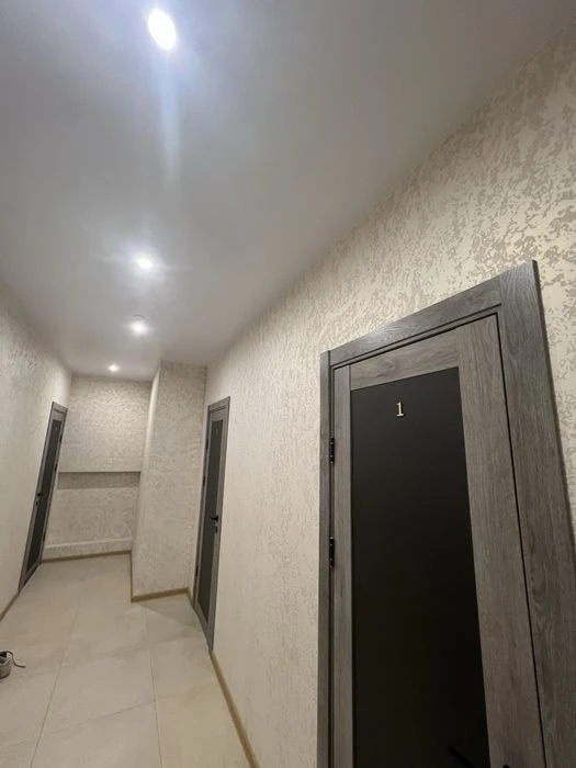 Метро Славутич | Квартира 106,2 м² | Переобладнана у 3 окрем