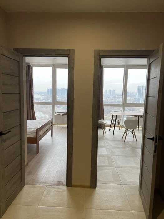 Метро Славутич | Квартира 106,2 м² | Переобладнана у 3 окрем