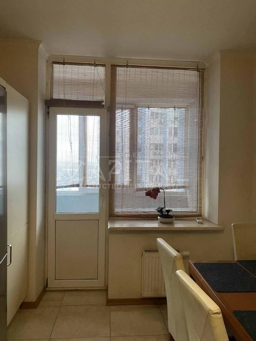 Краща ціна! ПРОДАЖ квартири в ЖК Южна Брама, 5 хв метро Лчша