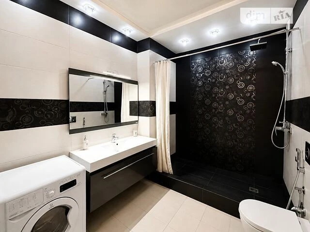 Продаж 2к квартири 63 кв. м на вул. Феодосійська 3В • ID 347