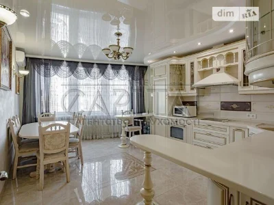 Продаж 3к квартири 98 кв. м на просп. Лобановського 150-162