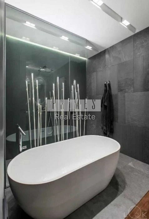 Продаж 3к квартири 145м2 ремонт Болсуновська 2 PecherSKY Печ