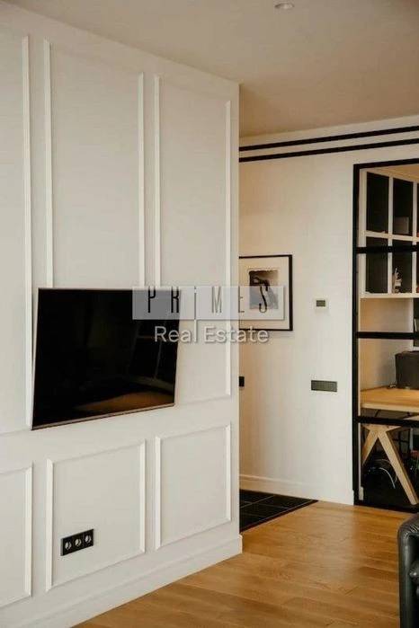 Продаж 3к квартира 135м2 ремонт Коновальця 26А Skyline Печер