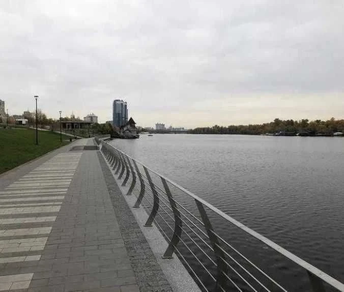 Продам 56м ЖК Русанівська Гавань Микільсько-Слобідська
