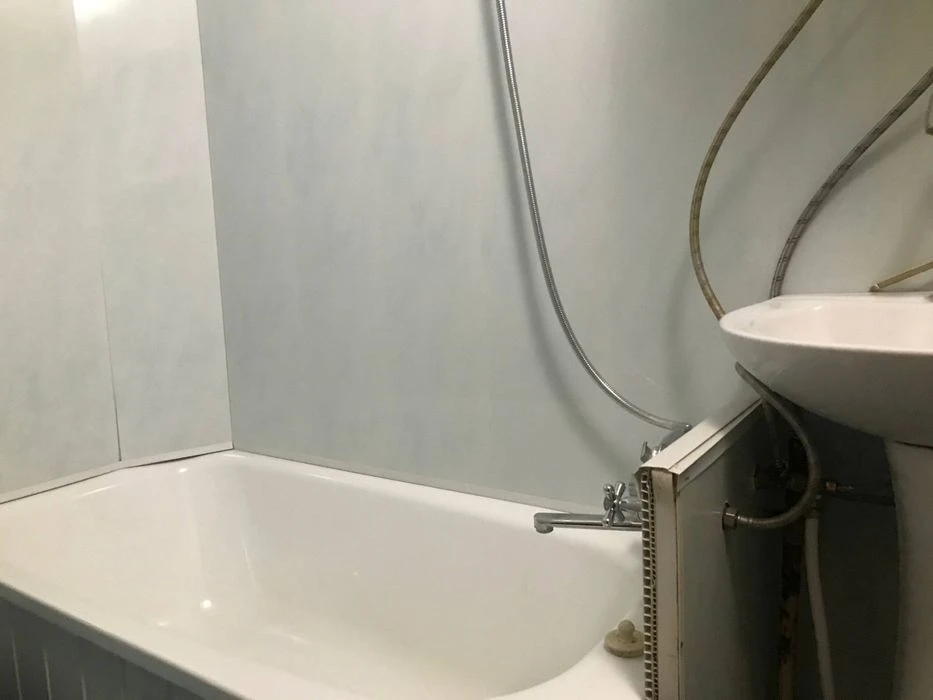 Cozy 3-room apartment for sale. In a beautiful residential area.