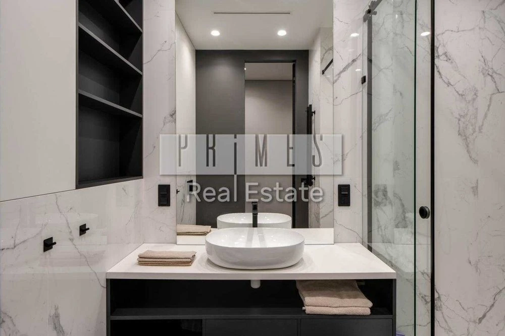 Продаж 4к квартира 127м2 ремонт Коновальця 34А Аристократ Пе