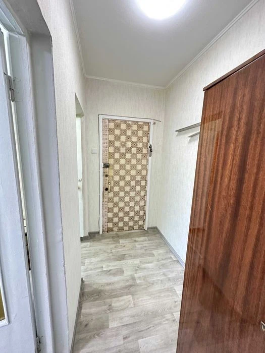 Продам квартиру вулиця Остафія Дашкeвича, 4 масив Воскресенк