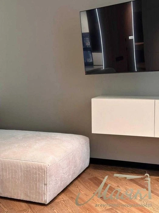 Продаж видової 2-кімнатної квартири в ЖК Delmar, Печерськ, Д