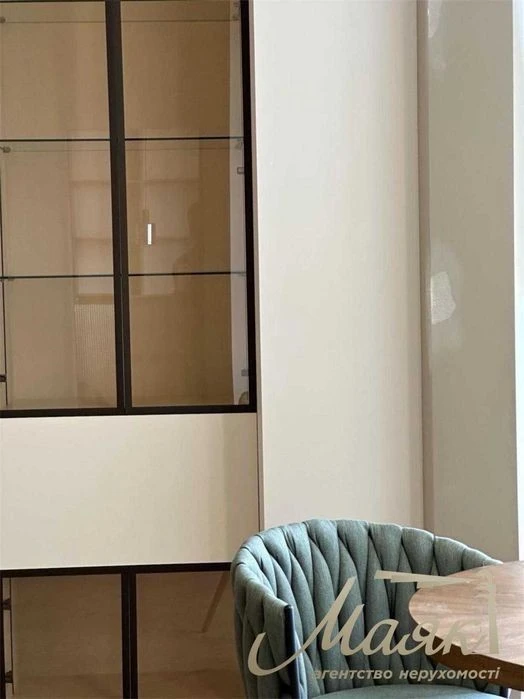 Продаж видової 2-кімнатної квартири в ЖК Delmar, Печерськ, Д